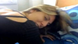 Esposa loira rabuda trepando de 4