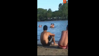 Casal em público transando na usina