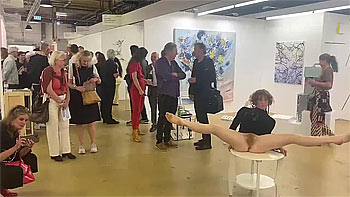Arte moderna com buceta encantada
